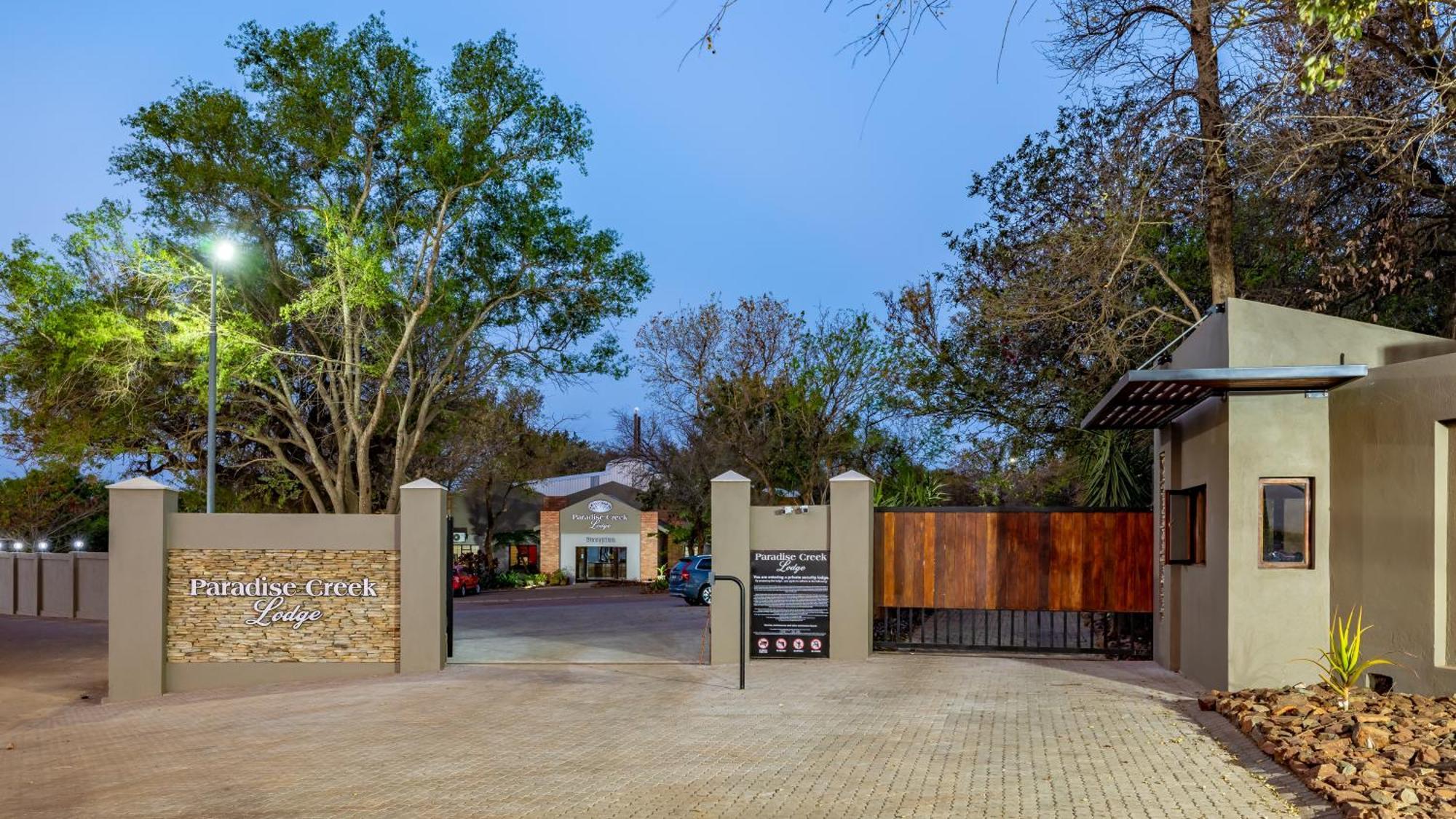 Paradise Creek Lodge Malalane Exterior photo